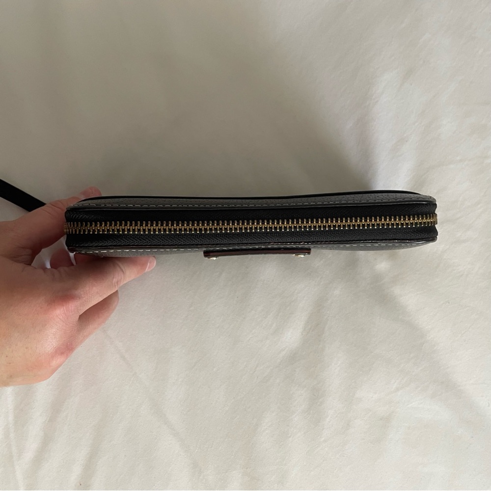 Kate Spade Wallet - Picture 4 of 9